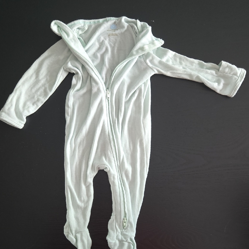 Cloud Island Light Green Kids Footie